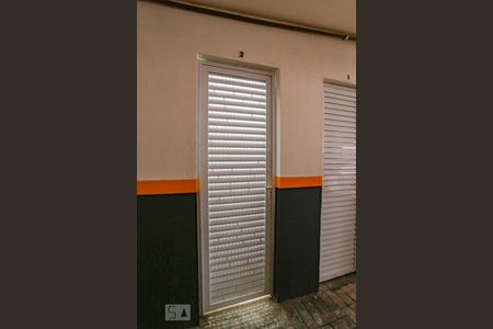 Casa de condomínio à venda com 110m², 3 quartos e 2 vagasDeposito