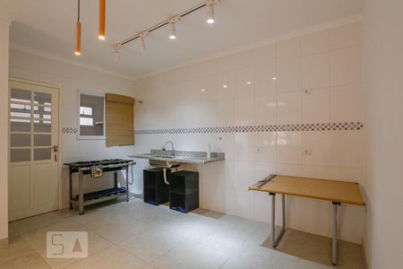 Casa de condomínio à venda com 110m², 3 quartos e 2 vagasCozinha