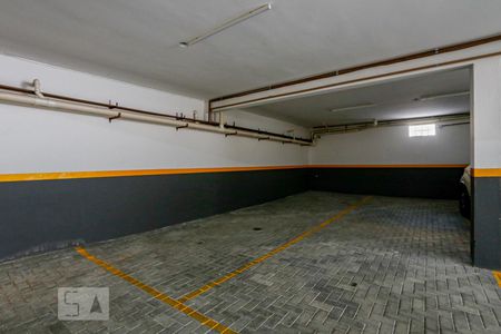 Casa de condomínio à venda com 110m², 3 quartos e 2 vagasGarangem