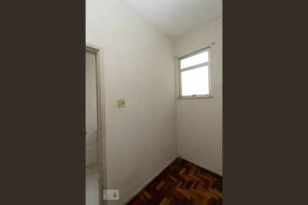 Apartamento para alugar com 75m², 2 quartos e 1 vagaQUARTO DE SERVIÇO
