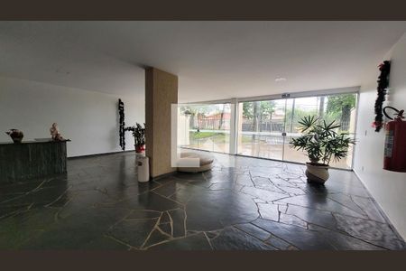 Apartamento para alugar com 125m², 3 quartos e 1 vaga Apartamento para alugar com 125m², 3 quartos e 1 vagaHall social