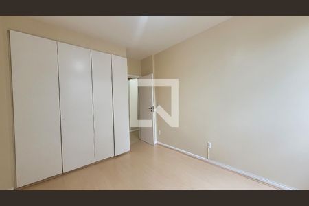 Apartamento para alugar com 125m², 3 quartos e 1 vaga Apartamento para alugar com 125m², 3 quartos e 1 vagaQuarto1