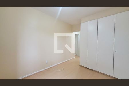 suite de apartamento para alugar com 3 quartos, 125m² em Jardim Chapadão, Campinas