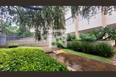 Apartamento para alugar com 125m², 3 quartos e 1 vaga Apartamento para alugar com 125m², 3 quartos e 1 vagaÁrea comum