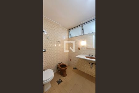 Apartamento para alugar com 125m², 3 quartos e 1 vaga Apartamento para alugar com 125m², 3 quartos e 1 vagaBanheiro Social
