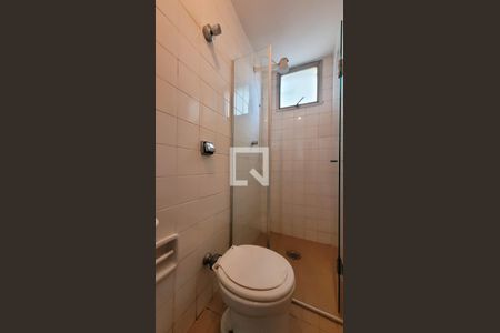 Apartamento para alugar com 125m², 3 quartos e 1 vaga Apartamento para alugar com 125m², 3 quartos e 1 vagaBanheiro de serviço