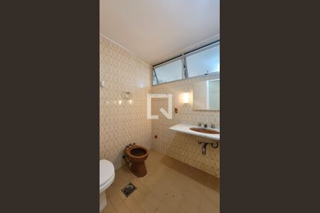 Apartamento para alugar com 125m², 3 quartos e 1 vaga Apartamento para alugar com 125m², 3 quartos e 1 vagaBanheiro Social