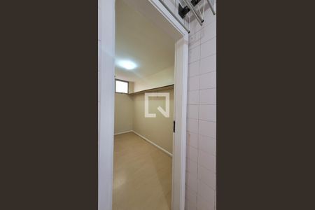 Apartamento para alugar com 125m², 3 quartos e 1 vaga Apartamento para alugar com 125m², 3 quartos e 1 vagaQuarto de Serviço