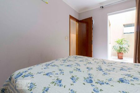 Quarto 2 de casa à venda com 3 quartos, 120m² em Vila Carmosina, São Paulo