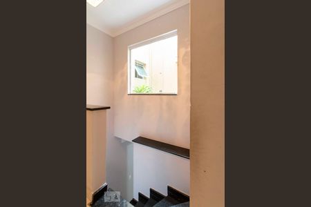 Casa à venda com 120m², 3 quartos e 3 vagas Casa à venda com 120m², 3 quartos e 3 vagasAcesso Escada