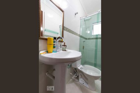 Casa à venda com 120m², 3 quartos e 3 vagas Casa à venda com 120m², 3 quartos e 3 vagasBanheiro