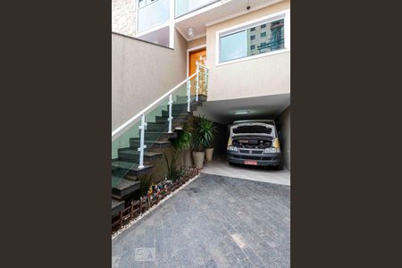 Casa à venda com 120m², 3 quartos e 3 vagas Casa à venda com 120m², 3 quartos e 3 vagasGaragem