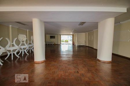 Apartamento à venda com 90m², 2 quartos e 1 vaga Apartamento à venda com 90m², 2 quartos e 1 vagaSalao de festas