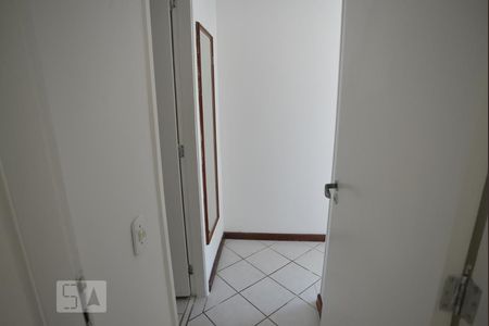 Entrada quarto 2 de apartamento à venda com 2 quartos, 69m² em Catete, Rio de Janeiro
