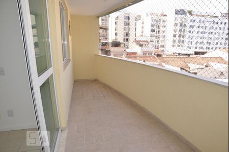 Sacada de apartamento à venda com 2 quartos, 69m² em Catete, Rio de Janeiro