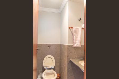 Apartamento para alugar com 180m², 4 quartos e 3 vagas Apartamento para alugar com 180m², 4 quartos e 3 vagasLavabo