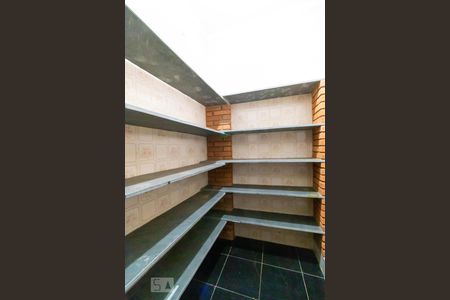 Casa à venda com 650m², 4 quartos e 8 vagasDespensa