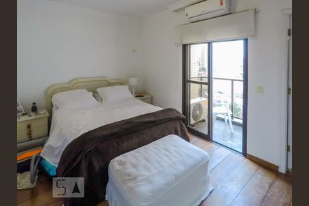 Apartamento à venda com 220m², 4 quartos e 3 vagasSuite