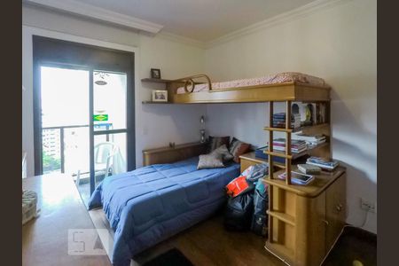 Apartamento à venda com 220m², 4 quartos e 3 vagasQuarto 1