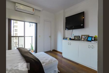 Apartamento à venda com 220m², 4 quartos e 3 vagasSuite