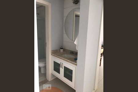 Apartamento para alugar com 147m², 3 quartos e 2 vagasBanheiro