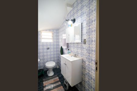 Lavabo de casa à venda com 3 quartos, 210m² em Campo Belo, São Paulo