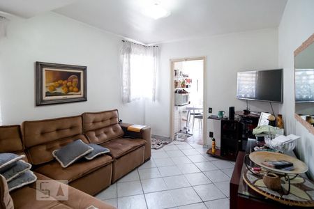 Sala de casa à venda com 3 quartos, 210m² em Campo Belo, São Paulo