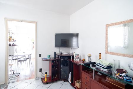 Sala TV de casa à venda com 3 quartos, 210m² em Campo Belo, São Paulo