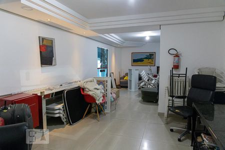 Apartamento para alugar com 43m², 1 quarto e 1 vagaÁrea comum - Salão de festas
