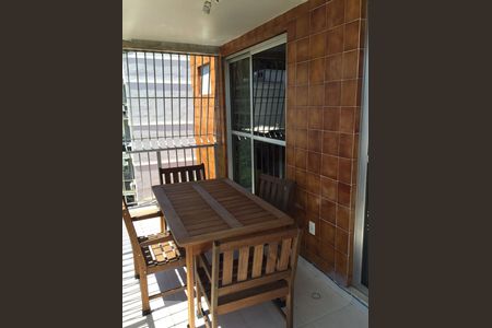 Apartamento à venda com 110m², 3 quartos e 2 vagasVaranda da Sala