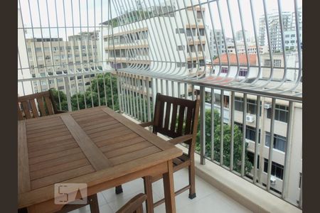 Apartamento à venda com 110m², 3 quartos e 2 vagasVaranda da Sala