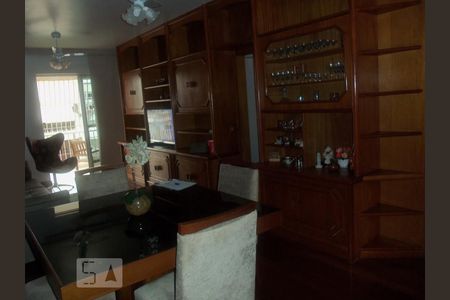 Apartamento à venda com 110m², 3 quartos e 2 vagasSala