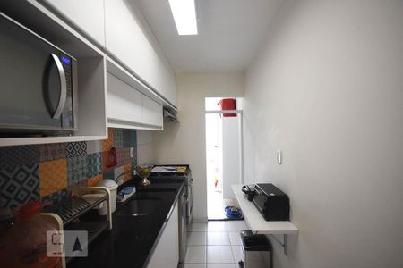 Apartamento para alugar com 83m², 2 quartos e 2 vagasCozinha