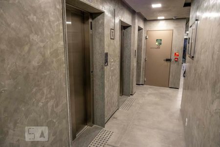 Studio para alugar com 25m², 1 quarto e sem vagaElevadores