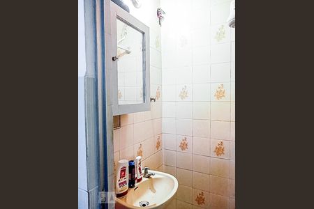 Banheiro 2 de casa à venda com 3 quartos, 210m² em Portuguesa, Rio de Janeiro