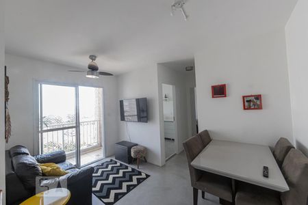 Sala de apartamento à venda com 2 quartos, 49m² em Sítio da Figueira, São Paulo