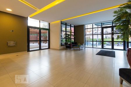 Studio para alugar com 26m², 1 quarto e 1 vaga Studio para alugar com 26m², 1 quarto e 1 vagaHall de Entrada
