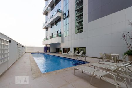 Studio para alugar com 26m², 1 quarto e 1 vaga Studio para alugar com 26m², 1 quarto e 1 vagaÁrea Comum - Piscina