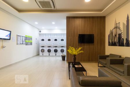 Studio para alugar com 26m², 1 quarto e 1 vaga Studio para alugar com 26m², 1 quarto e 1 vagaÁrea Comum - Lavanderia