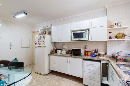 Apartamento à venda com 81m², 2 quartos e 1 vagaCozinha