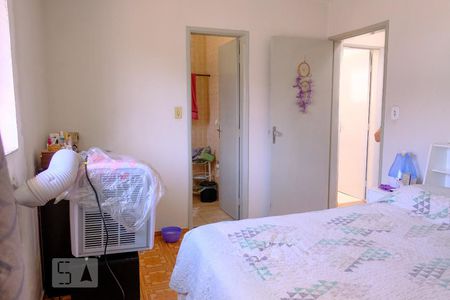 Casa à venda com 170m², 3 quartos e 2 vagasSuíte
