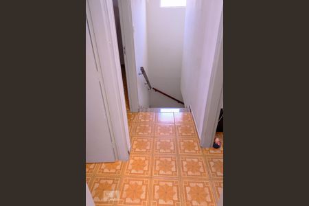 Casa à venda com 170m², 3 quartos e 2 vagasCorredor