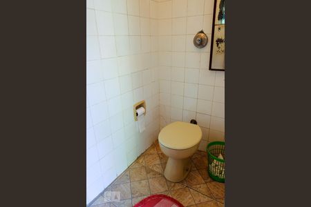 Casa à venda com 170m², 3 quartos e 2 vagasLavabo