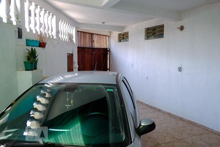 Casa à venda com 170m², 3 quartos e 2 vagasGaragem