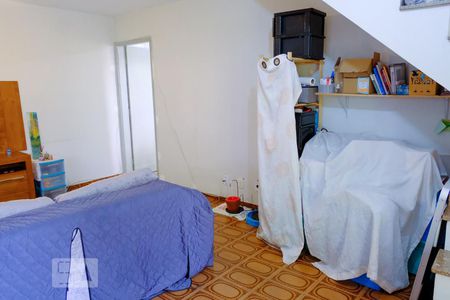 Casa à venda com 170m², 3 quartos e 2 vagasSala