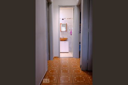 Corredor de casa à venda com 3 quartos, 170m² em Engenheiro Goulart, São Paulo