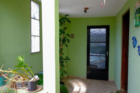 Casa à venda com 170m², 3 quartos e 2 vagasQuintal