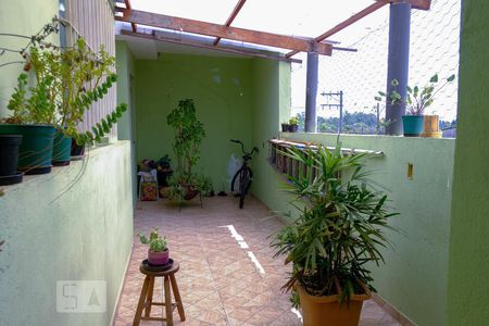 Casa à venda com 170m², 3 quartos e 2 vagasQuintal