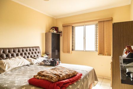 Casa à venda com 278m², 6 quartos e 4 vagasQuarto 2