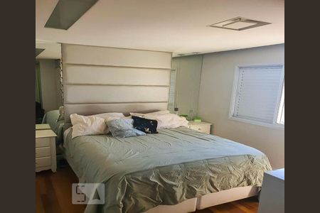 Apartamento à venda com 126m², 3 quartos e sem vagaQuarto